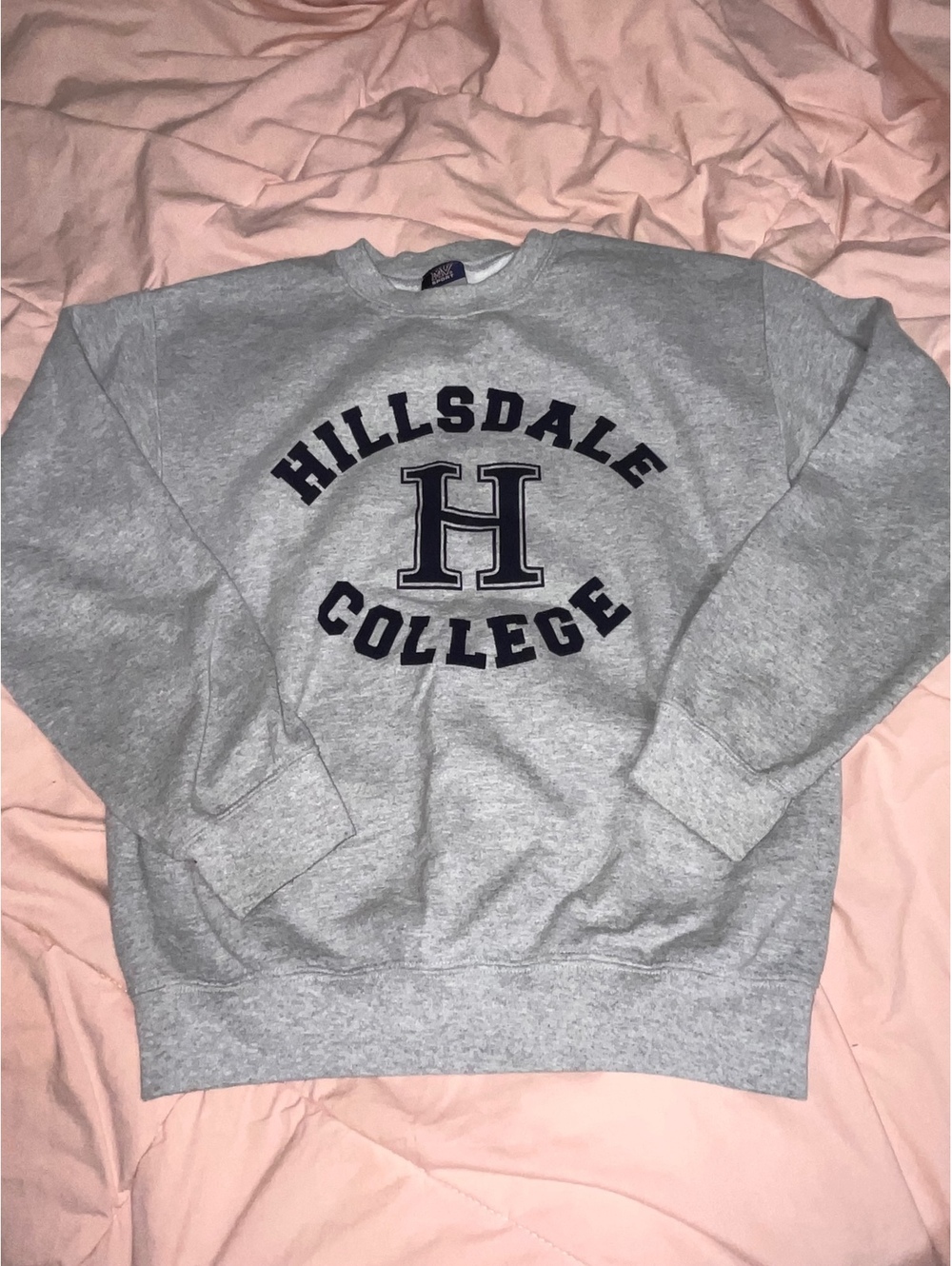 MV Sport Hillsdale College Gray Crewneck Sweatshirt Size Small
